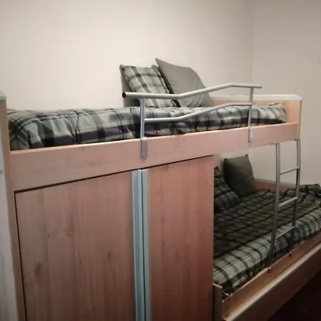 La Maison De La * 塞图巴尔